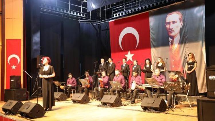 Edirne Devlet Türk Müziği Topluluğundan Öğretmenler Günü konseri