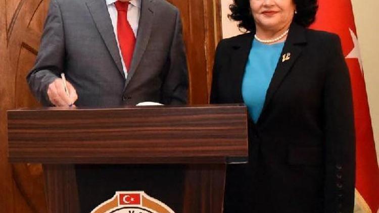 Belçika Büyükelçisi Malherbeden Vali Civeleke ziyaret