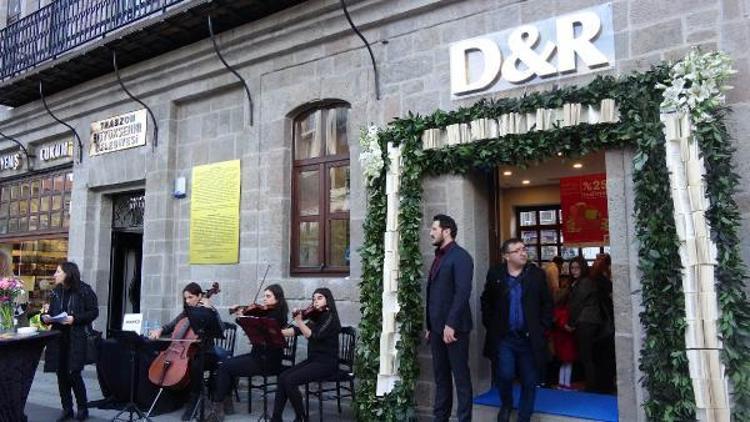 D&R Trabzon’da yeni mağazasını açtı