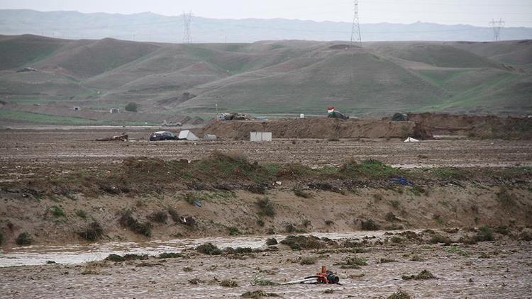 Irakta selden dolayı hayatını kaybedenlerin sayısı artıyor