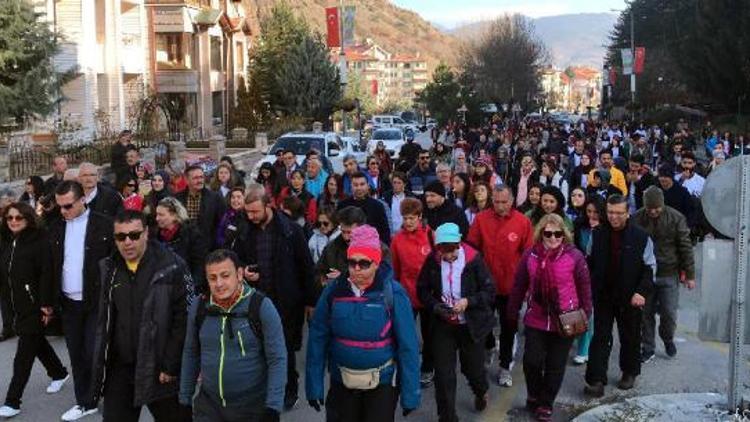 Kızılcahamamda kadına yönelik şiddete hayır yürüyüşü