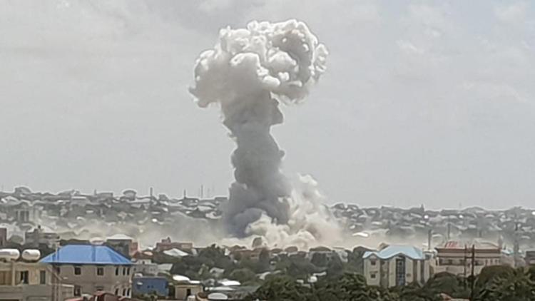 Son dakika... Somalide patlama