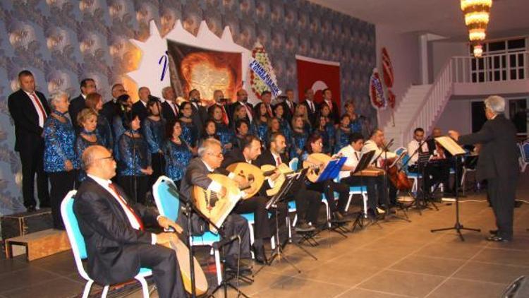 Finike Ziraat Odası Korosundan konser