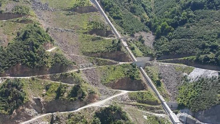 Balıkların yumurtlama alanı Turnasuyu Irmağında kuruma tehlikesi