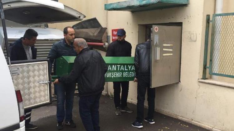 Jandarmayla girdiği çatışmada ölen şüpheli toprağa verildi