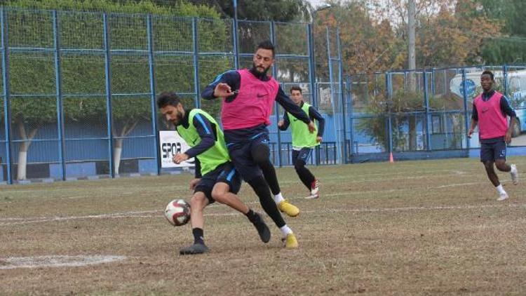Adana Demirspor antrenman yaptı