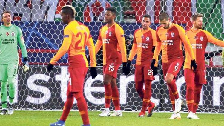 Galatasaray, deplasmanda derbi galibiyetine hasret