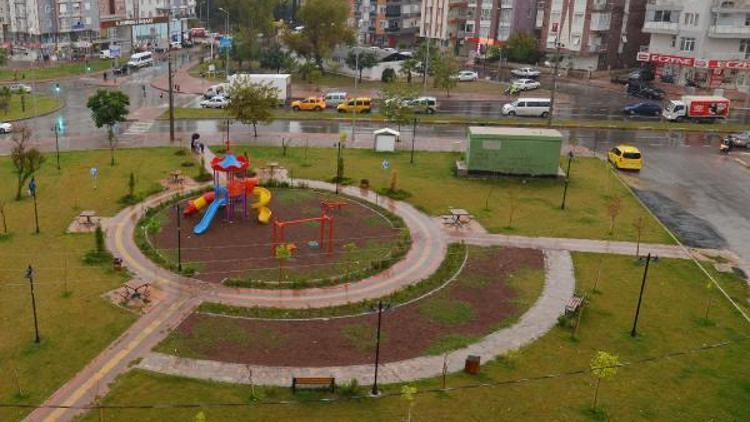 Muratpaşada 7 park açılıyor