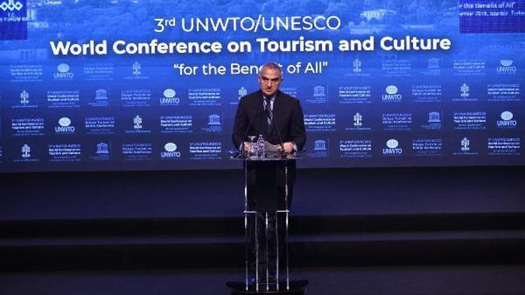 Bakan Ersoy 3. Dünya Turizm ve Kültür Konferansında konuştu