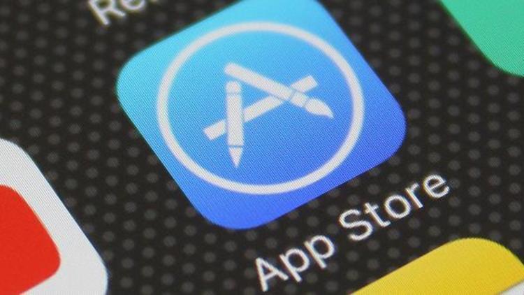 App Storedan yüzlerce uygulama apar topar yayından kaldırıldı