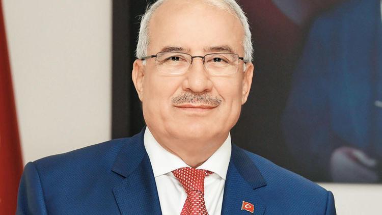 Mersin Büyükşehir Belediye Başkanı Kocamaz, İYİ Partiye geçti