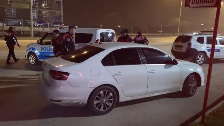 İstanbuldan kaçan kapkaç şüphelileri Bursada yakalandı