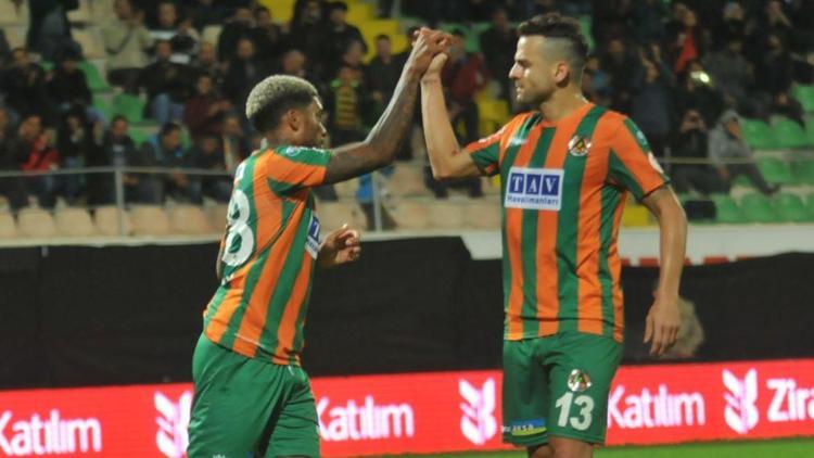 Alanyaspor gol oldu yağdı