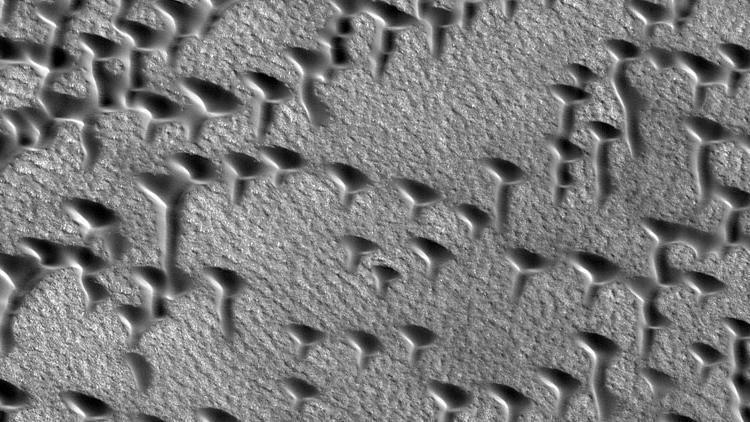 NASAdan yeni görüntüler: Marsta kum tepeleri...