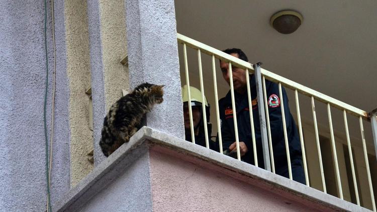 Ava giderken avlandı İtfaiye ekipleri kurtardı