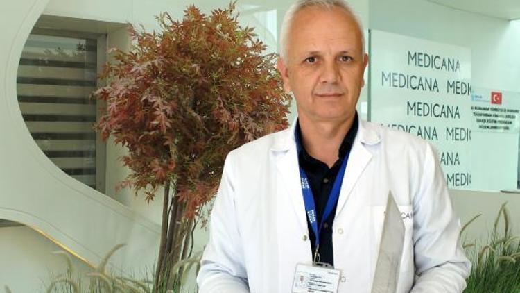 Dr. Mustafa Kısa: Buz ve kar üzerinde penguen gibi yürüyün