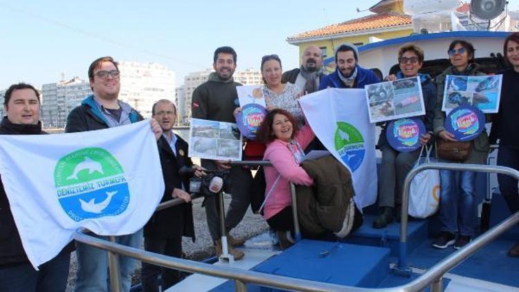 TURMEPA gönüllülerinden İzmir Körfezinde temizlik