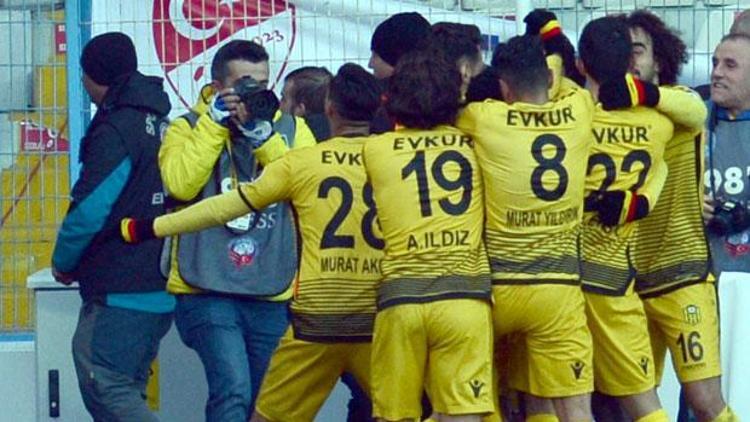 Yeni Malatyaspordan müthiş geri dönüş Tam 4 gol...