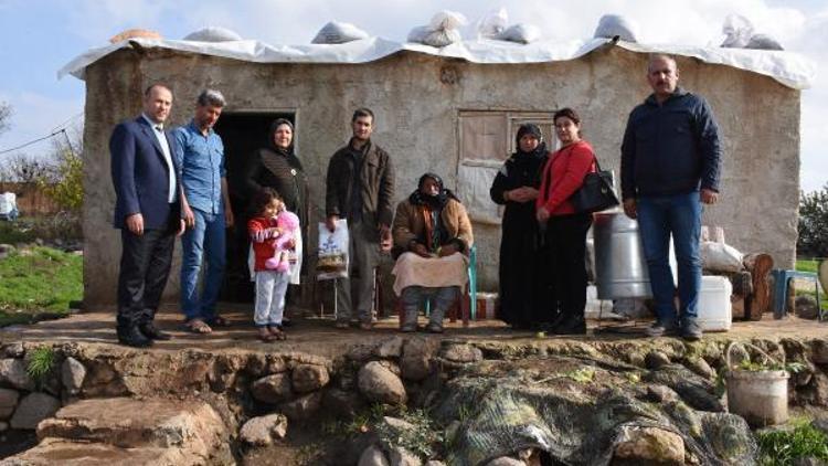 Hilvan Belediyesinden yoksul aileye yardım