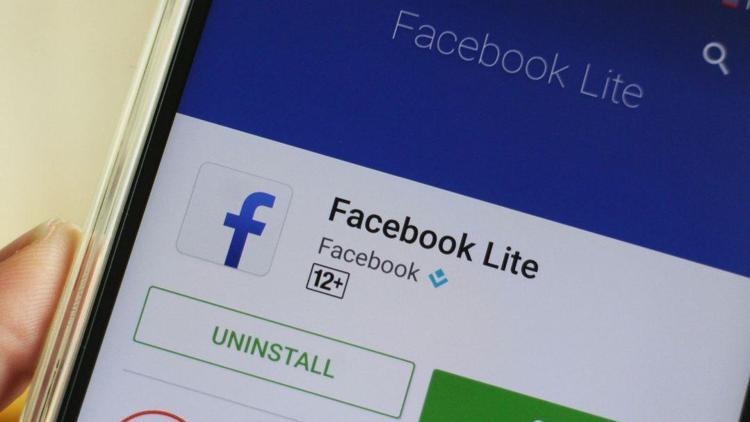 Facebook Lite rekora koşuyor, 1 milyardan fazla kez indirildi