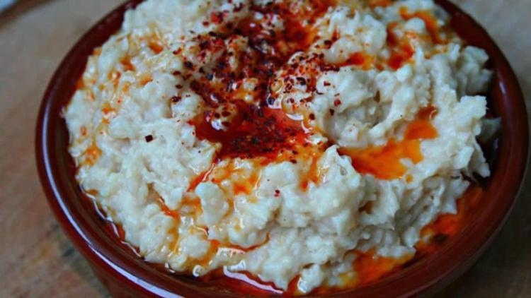 'Elimizin altında keşkek varken, neden risotto yapıyoruz?'