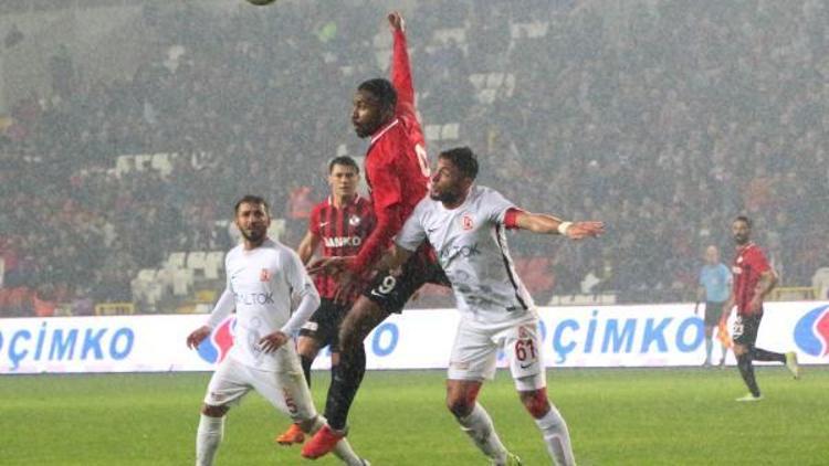 Gazişehir Gaziantep - Balıkesirspor Baltok: 0-2