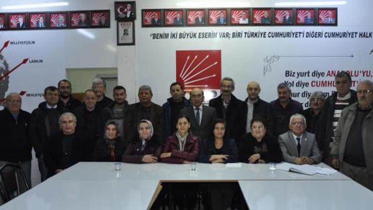 Selendi CHPde yeni başkan Selim Kurt oldu