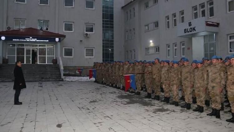 Vali Akbıyık, Jandarma Özel Harekat Taburunu ziyaret etti