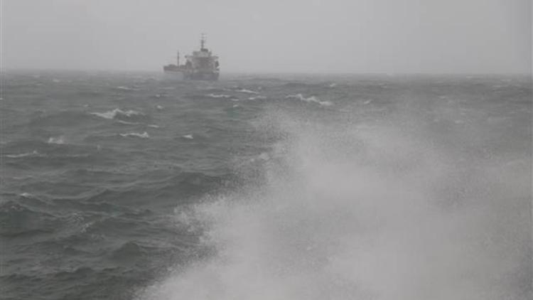 Dikkat Meteorolojiden Akdenize şiddetli fırtına uyarısı