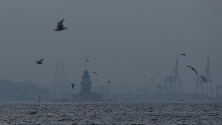 İstanbulda hafta sonu hava nasıl olacak Meteorolojiden parçalı ve çok bulutlu hava uyarısı