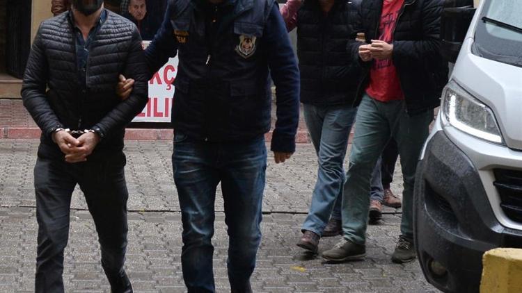 Adana’da terör örgütü propagadası yapan 3 şüpheliye gözaltı