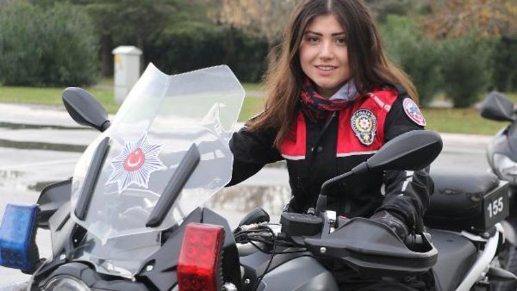 Samsunun tek motosikletli kadın polisi göreve başladı