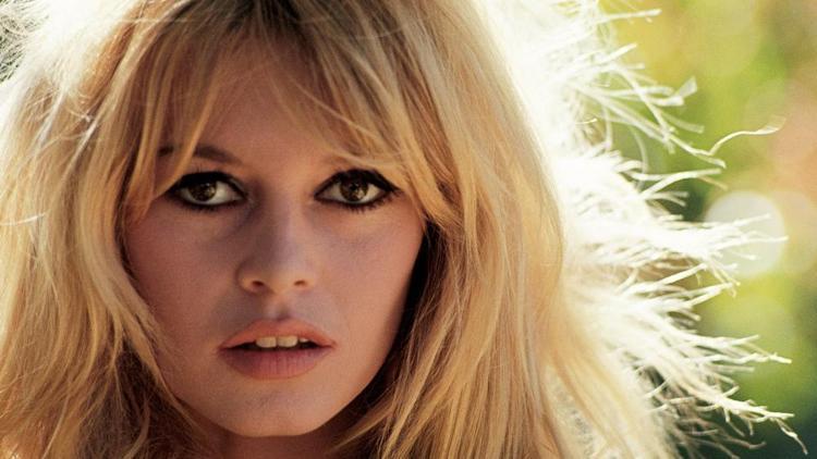 Brigitte Bardot kimdir Brigitte Bardot biyografisi