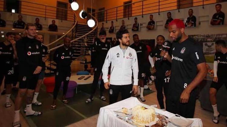 Beşiktaşta Babelin doğum günü kutlandı