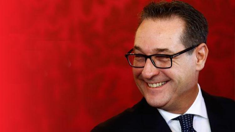 Strache’den çirkin açıklama: Türklere vatandaşlık askıya alınsın