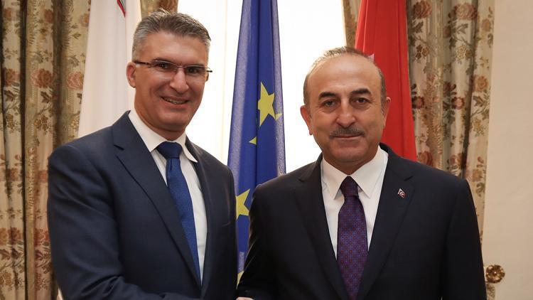 Dışişleri Bakanı Çavuşoğlu, Maltalı mevkidaşıyla görüştü