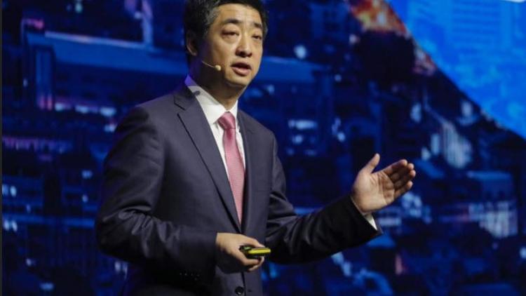 Huawei CEO’su Ken Hu: Bu yıl gelir beklentimiz 100 milyar dolar