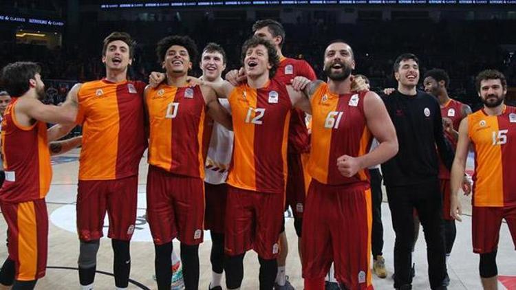 Galatasaray pota derbisinde Fenerbahçeyi yendi