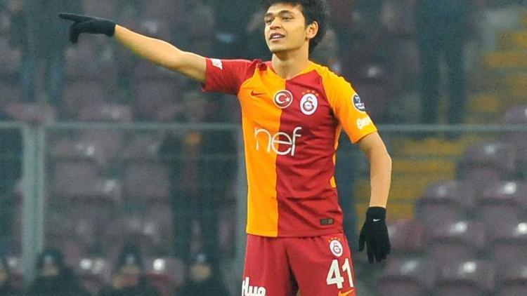 Mustafa kapıyı böyle açtı Galatasarayın yeni starının sırrı...