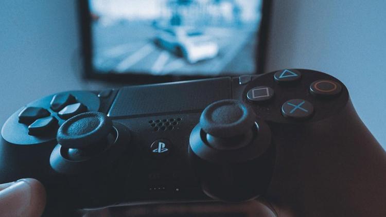 PlayStation konsol ve oyun fiyatları düşüyor