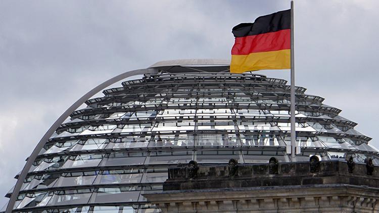 Alman Federal Meclisinden skandal beyan