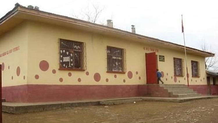 TANAP atıl durumdaki köy okullarını turizme kazandırıyor