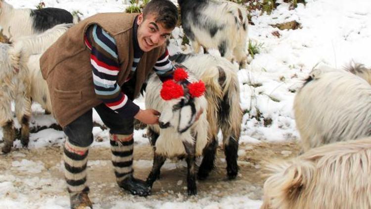 Rizeli çobanın türküleri sosyal medyada ilgi gördü