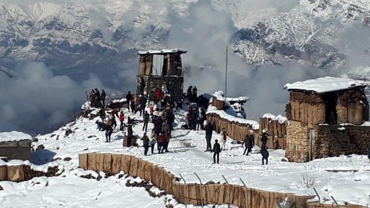 Çukurcada 30 yıldır çıkılmayan tepede piknik yaptılar