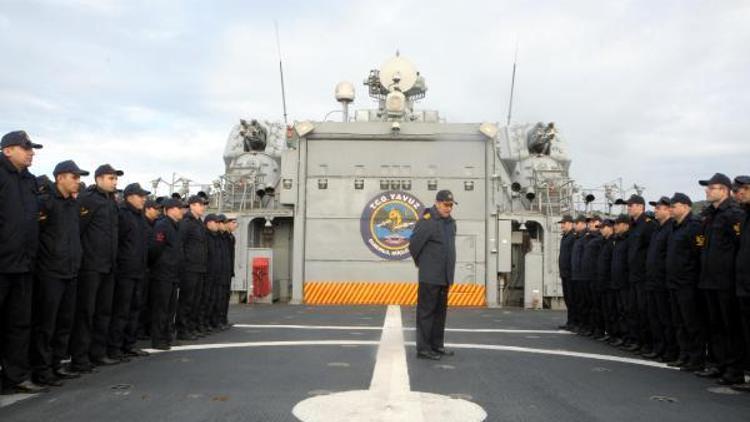 Deniz Kuvvetlerinin caydırıcı gücü TCG Yavuz Fırkateyninde yeni yıl nöbeti