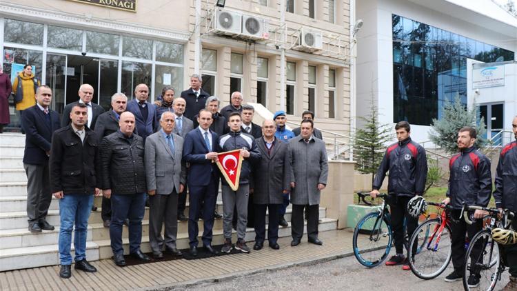 5 Ocak için Türk Bayrağı Pozantıdan yola çıktı