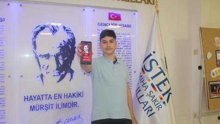 8inci sınıf öğrencisinden mobil Atatürk ansiklopedisi