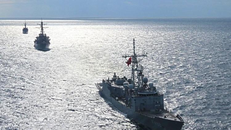 Türk ve ABD donanması Doğu Akdenizde eğitim yaptı