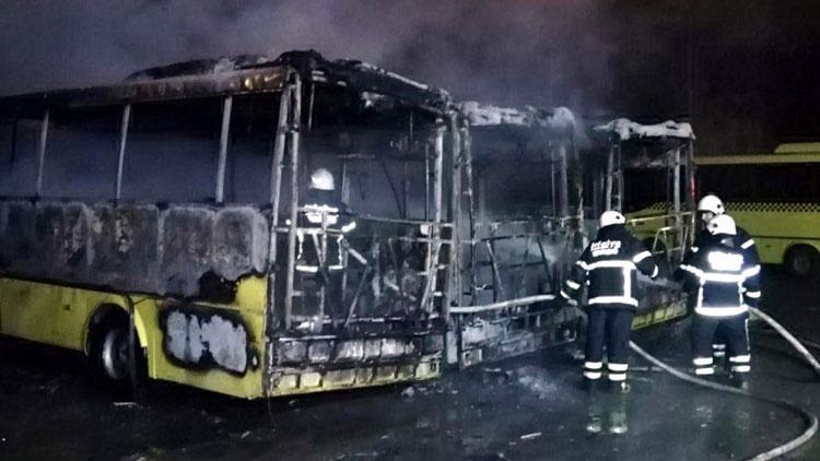 3 halk otobüsü yandı