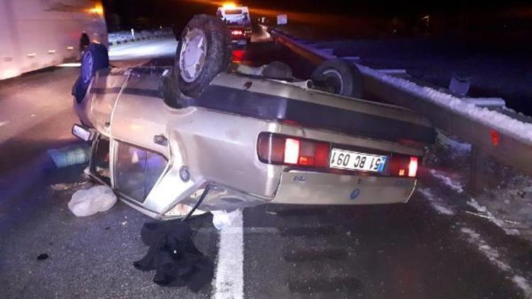 Tosyada 3 ayrı trafik kazasında 5 kişi yaralandı